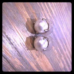 Stella + Dot pearl studs